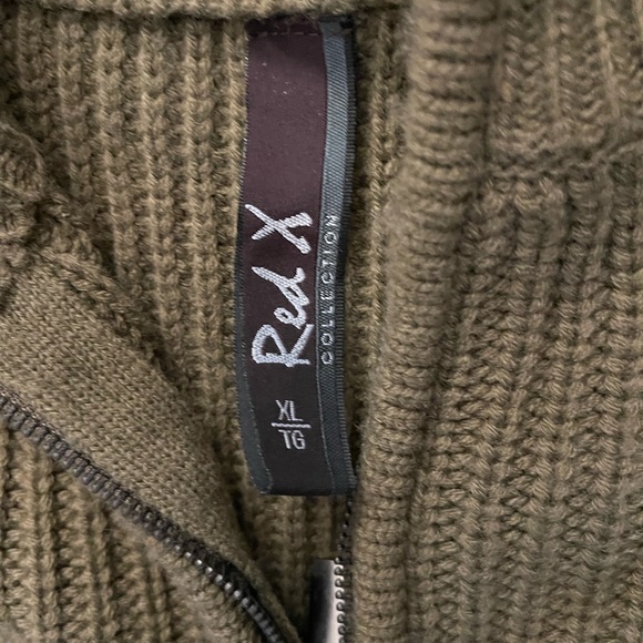 Red X- Mens Sweater - Picture 10 of 15